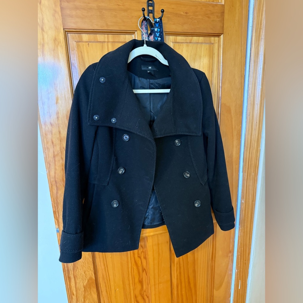 H&M Black Pea Coat Jacket Womens 6 Button Up Lined Thick Warm